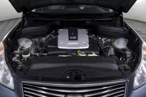 Infiniti  7