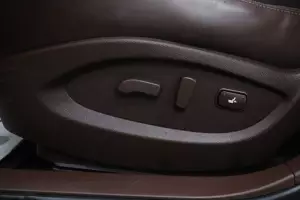 Infiniti  1