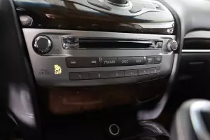 Infiniti  12