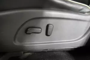 Infiniti  5