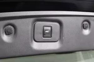 Infiniti  4