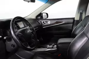 Infiniti  20