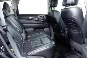 Infiniti  15