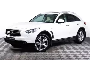 Infiniti  1