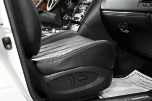 Infiniti  13