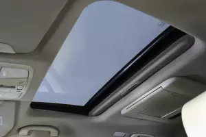 Infiniti  15