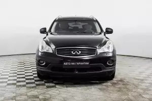 Infiniti  2