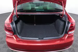 Volkswagen  6