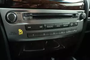 Infiniti  5