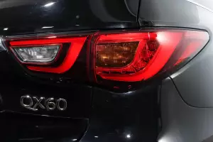 Infiniti  20
