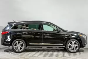 Infiniti  1
