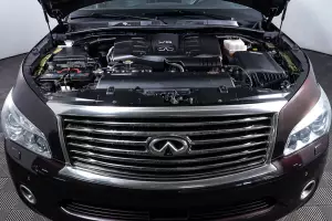 Infiniti  16