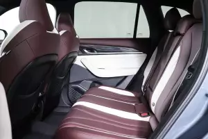 Geely  16