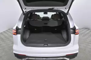 Geely  5