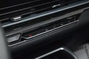 Geely  9