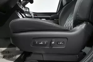 Kia  7