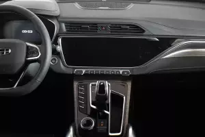 Geely  8