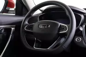 Geely  5