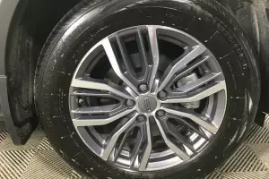 Geely  9
