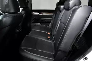 Kia  11