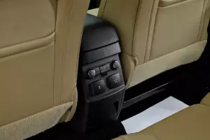 Ford  12