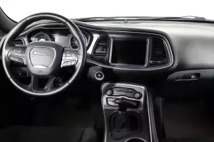 Dodge  7