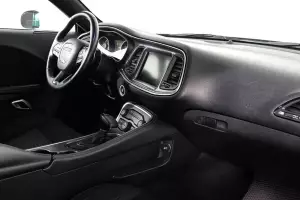Dodge  8