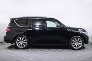 Infiniti  3