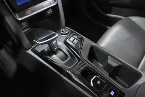 Hyundai  10