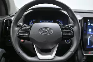 Hyundai  8