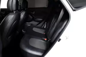 Hyundai  10