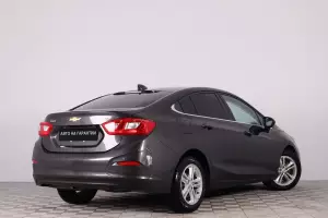 Chevrolet  3