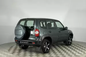 Chevrolet  4