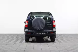 Chevrolet  5
