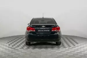 Chevrolet  5