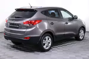 Hyundai  4