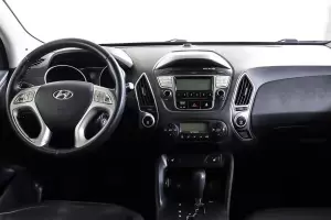 Hyundai  9