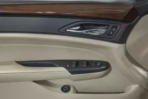 Cadillac  8