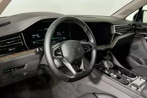 Volkswagen  13