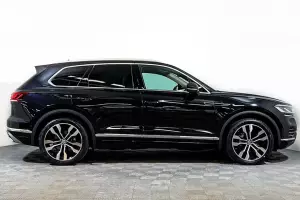 Volkswagen  3