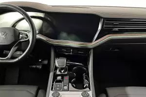 Volkswagen  6