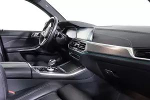 BMW  7