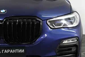 BMW  7