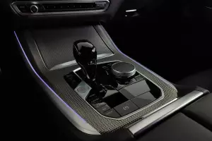 BMW  9