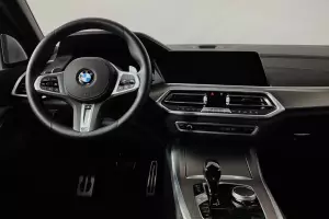 BMW  12