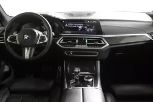 BMW  8