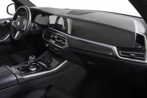 BMW  9