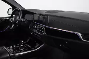 BMW  11