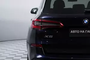 BMW  7