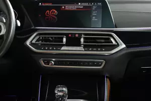 BMW  10